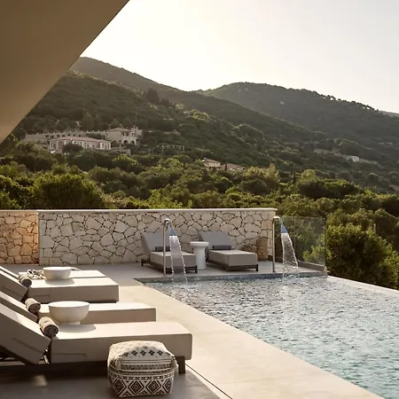 Elpida Luxury Villa, With Infinity Pool & Whirlpool, By Thinkvilla ヴィラ Skinária